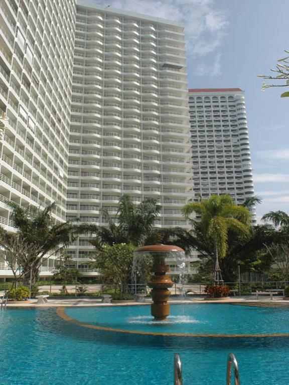 Apartments At View Talay Pattaya Exterior photo