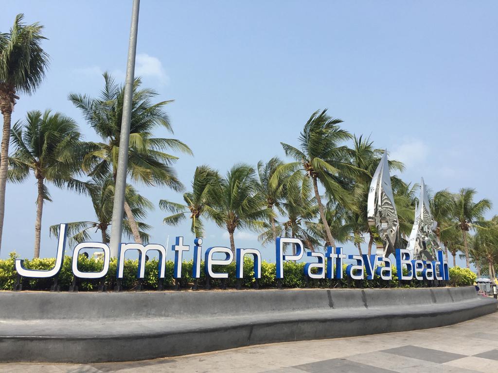 Apartments At View Talay Pattaya Exterior photo